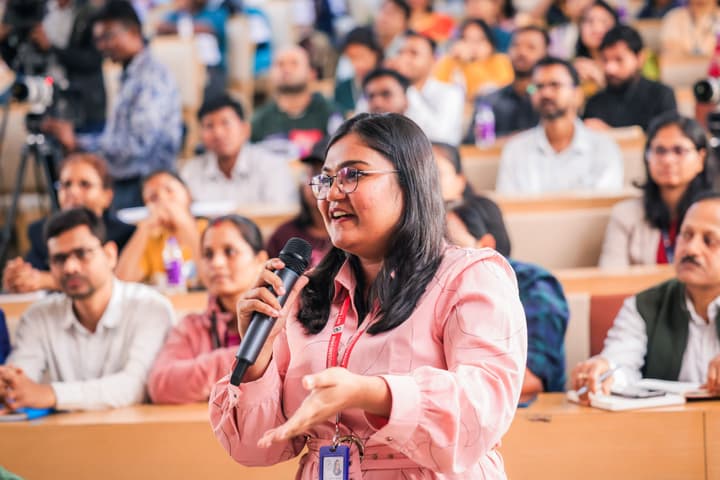 Acharya Prashant