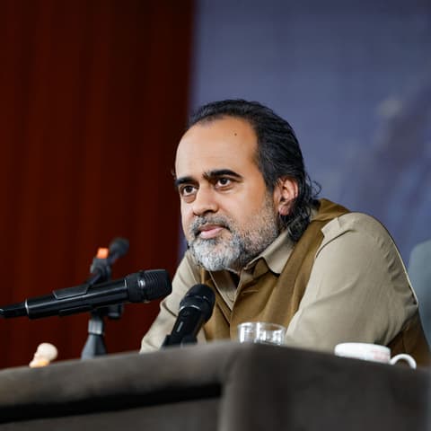 Acharya Prashant