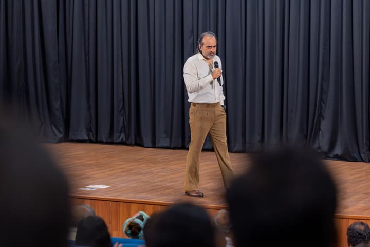 Acharya Prashant