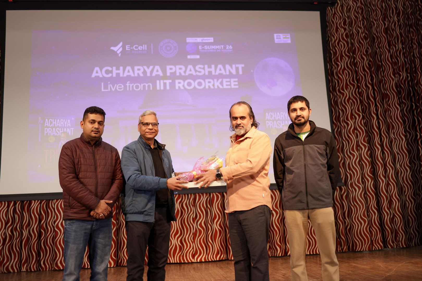 Acharya Prashant at IIT Roorkee