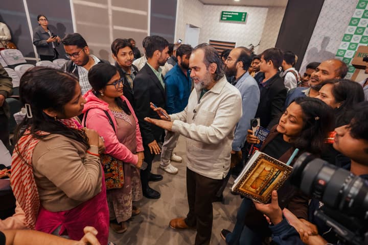 Acharya Prashant