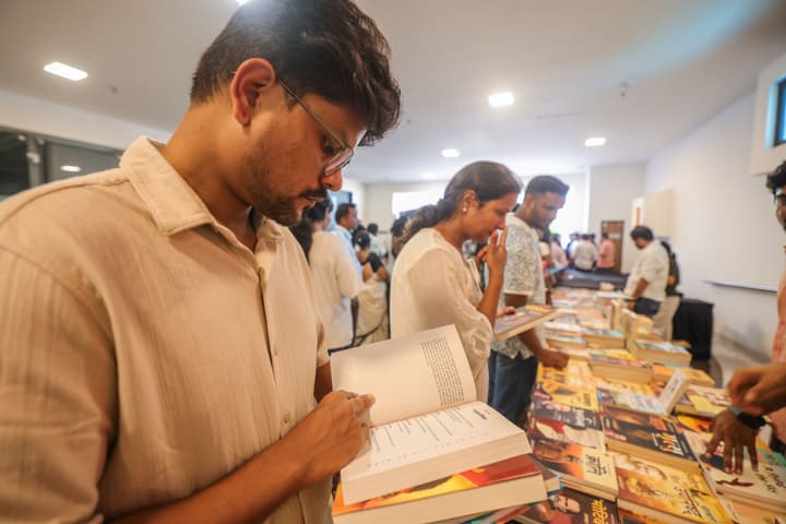 Acharya Prashant