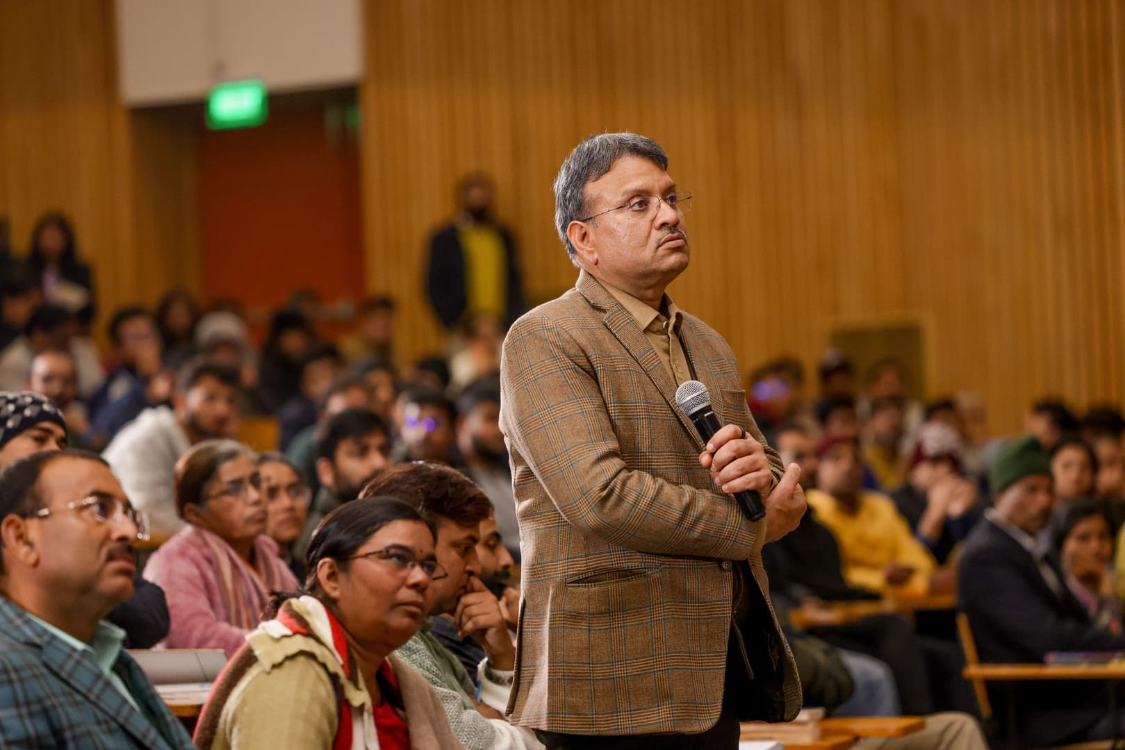 Acharya Prashant at IIT Kanpur