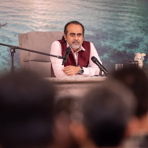 Acharya Prashant