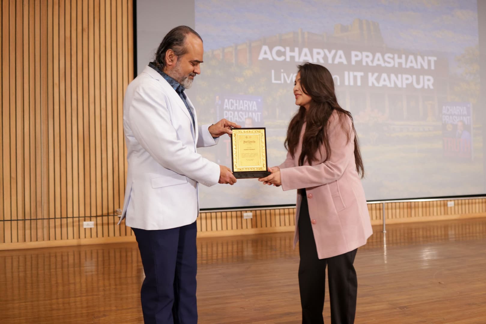 Acharya Prashant at IIT Kanpur