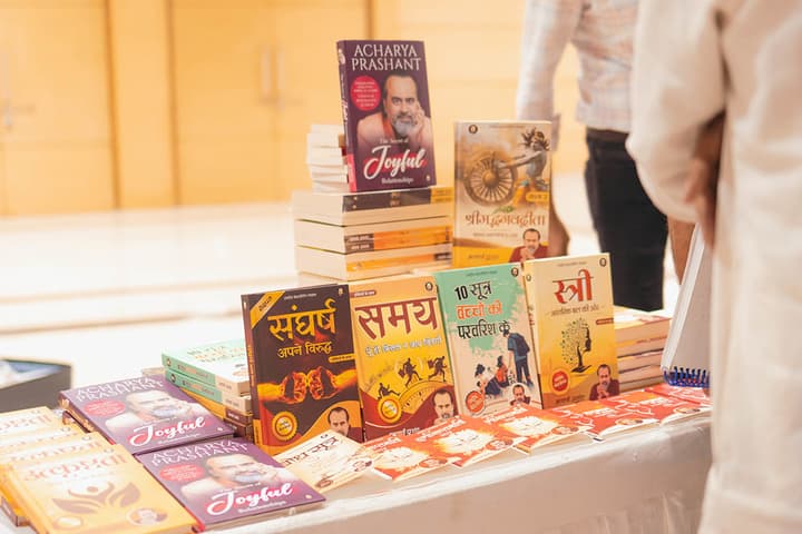 Bookstall 2