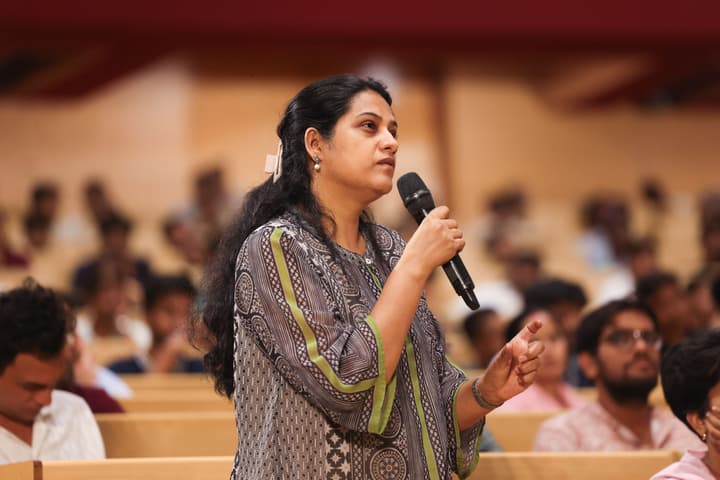 Acharya Prashant