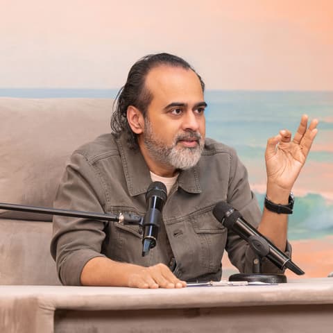 Acharya Prashant