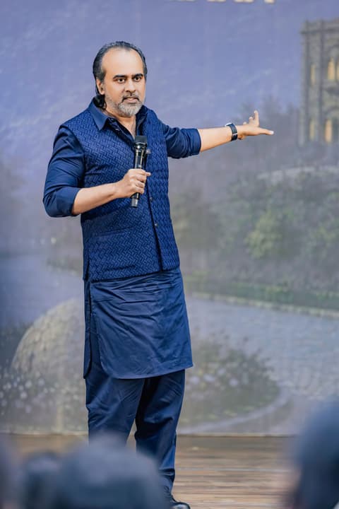 Acharya Prashant