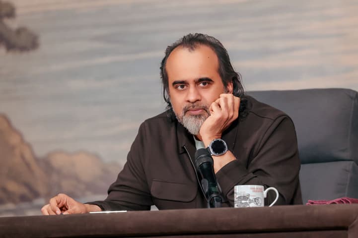 Acharya Prashant