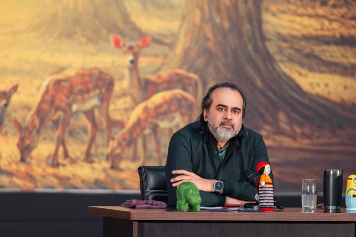 Acharya Prashant