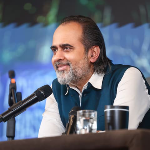 Acharya Prashant