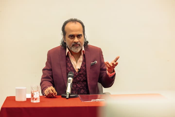 Acharya Prashant
