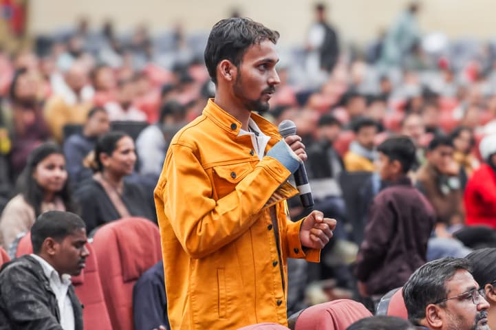 Acharya Prashant