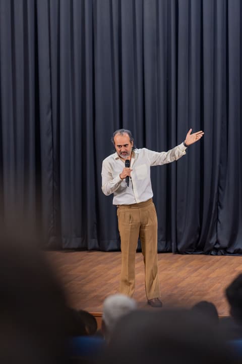 Acharya Prashant