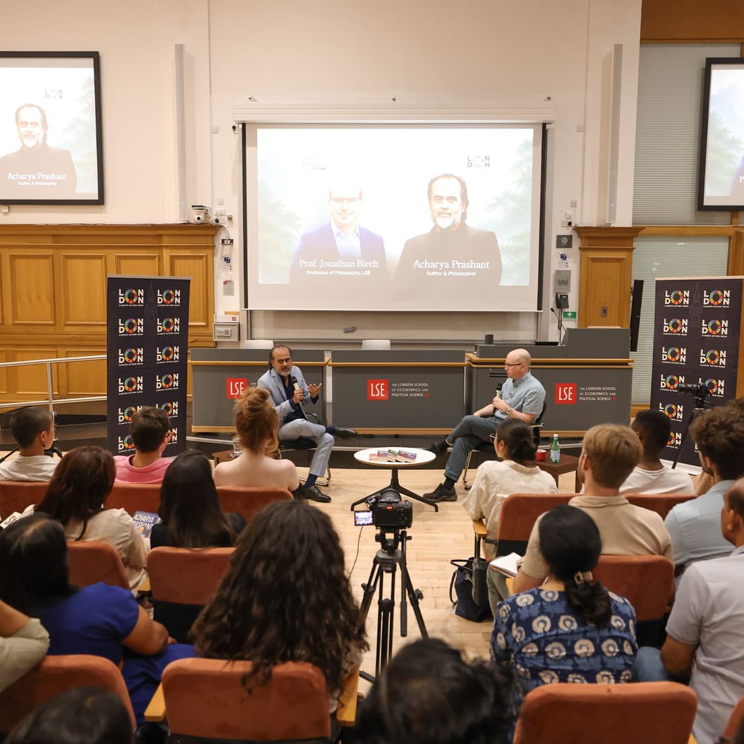 LSE | Conversation with Prof. Jonathan Birch