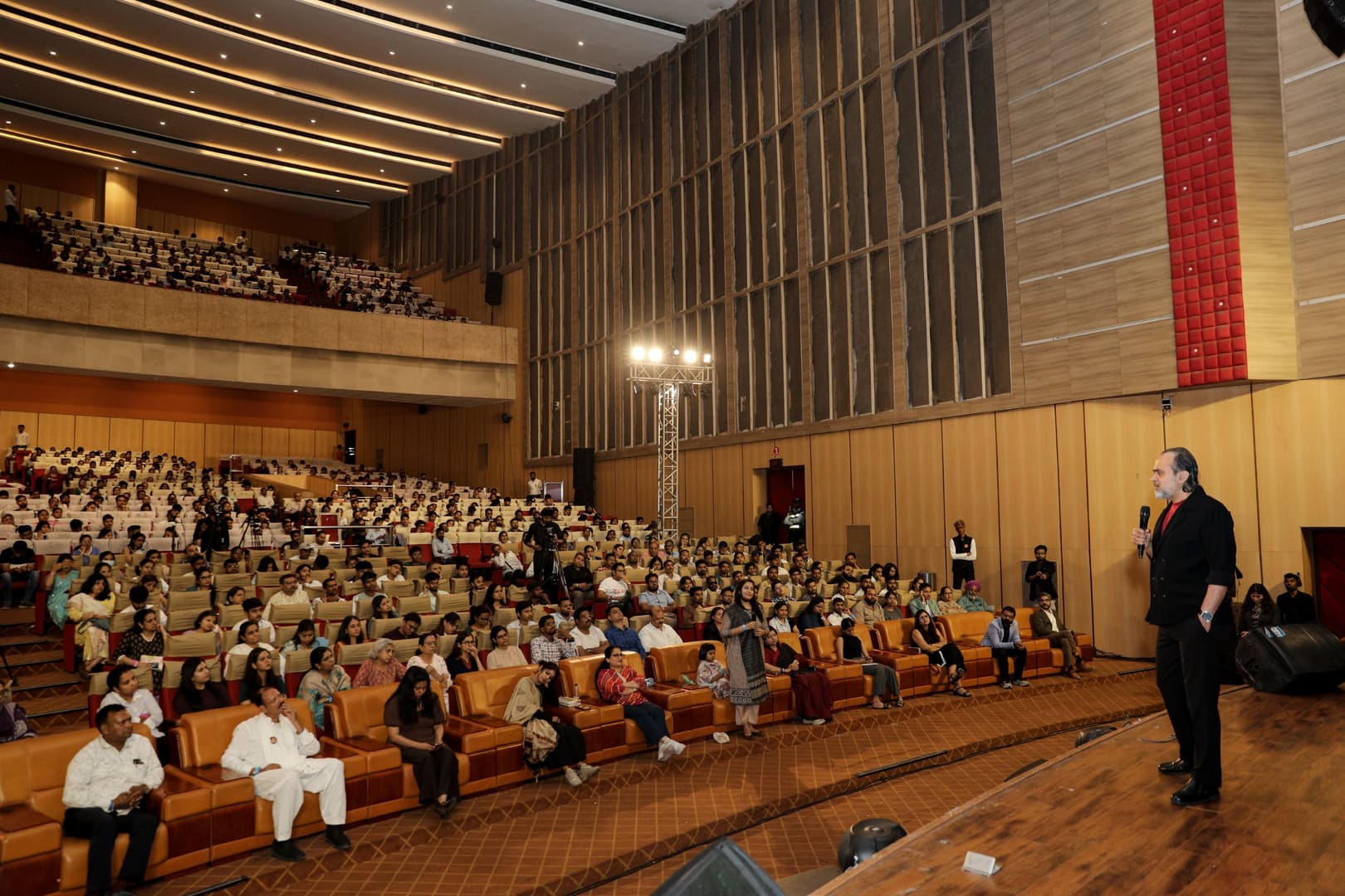 Public Session