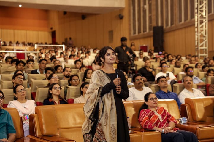 Acharya Prashant
