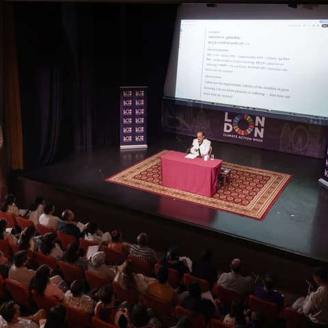 Acharya Prashant
