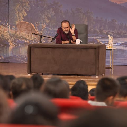 Acharya Prashant