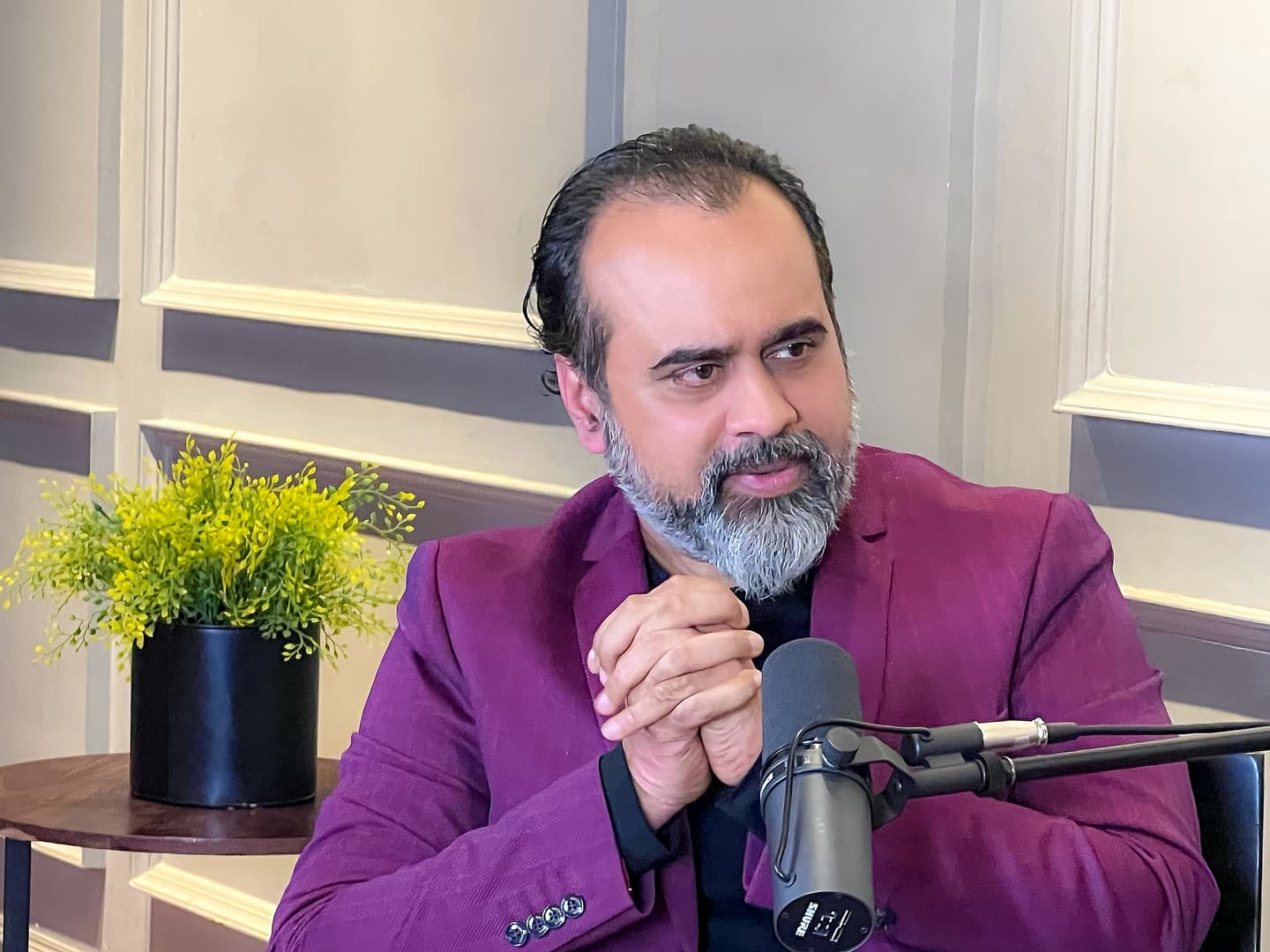 Fight and perish fighting || On Advait Vedanta (2019)