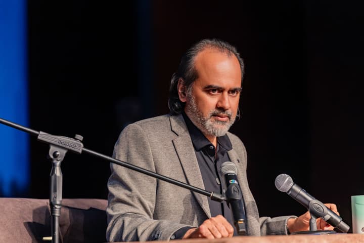 Acharya Prashant