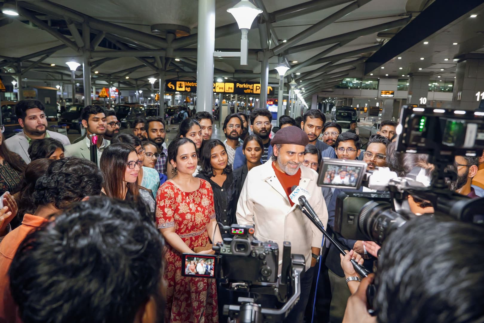 Special Welcome | Britain Tour