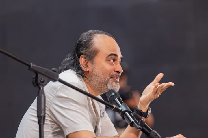 Acharya Prashant
