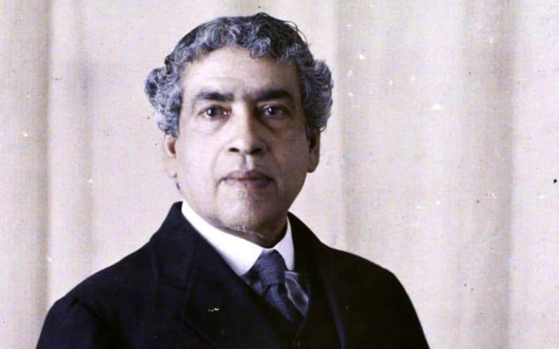 Jagadish Chandra Bose: The Indian Scientist Who Deserved Two Nobel Prizes