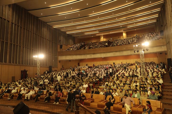 Hall Packed with Gita Students