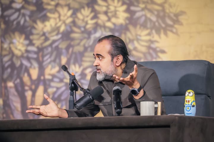 Acharya Prashant