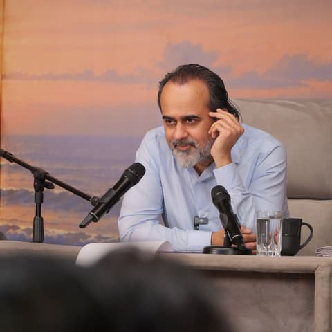 Acharya Prashant