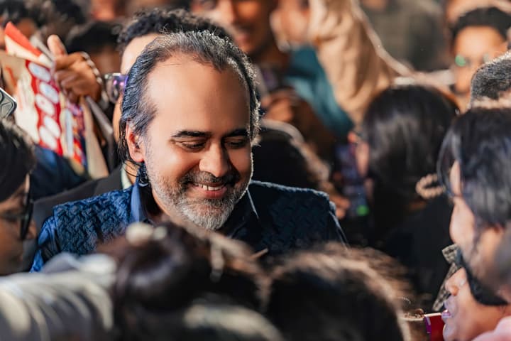Acharya Prashant