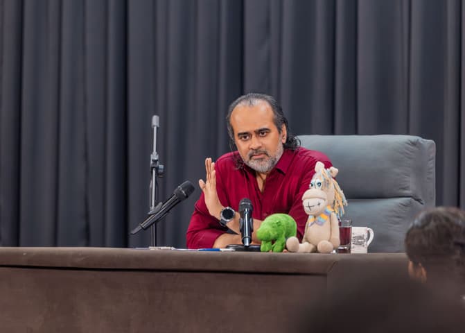 Acharya Prashant