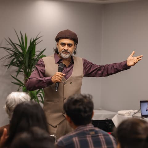 Acharya Prashant