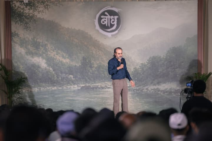 Acharya Prashant