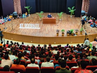 Acharya Prashant at IIT Rorkee