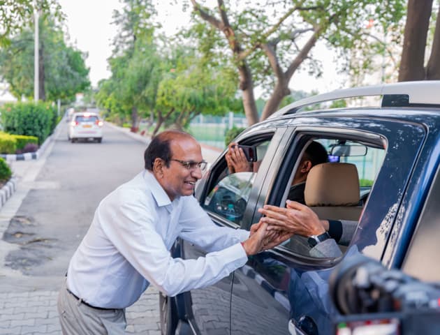 Acharya Prashant