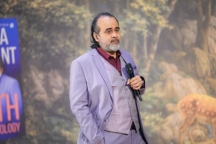 Acharya Prashant