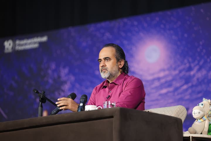 Acharya Prashant
