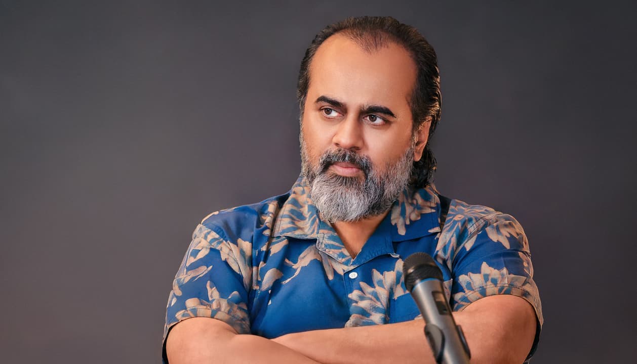 सच्चा विद्रोह: अपने ख़िलाफ़ जाना