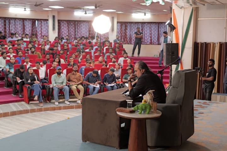 Acharya Prashant