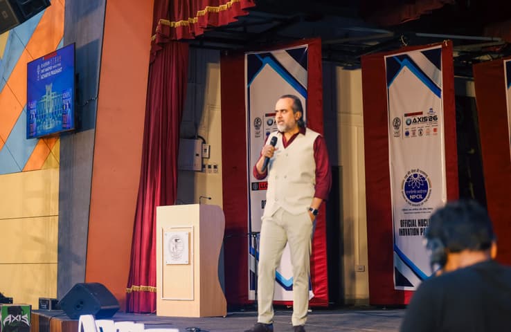 Acharya Prashant