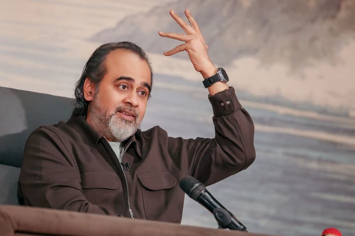 Acharya Prashant