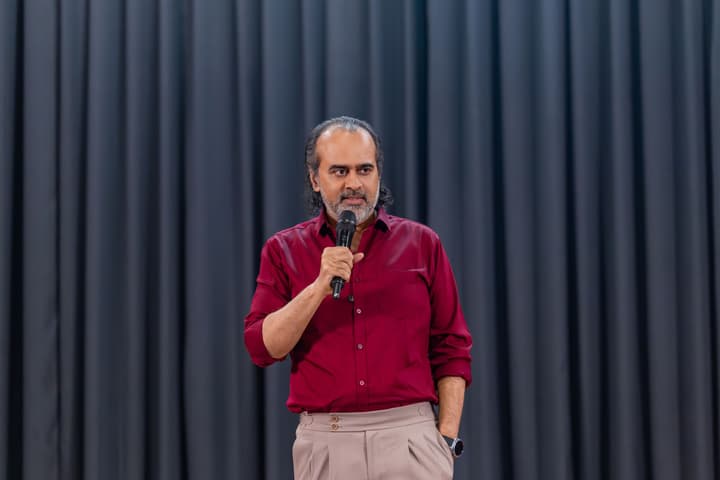 Acharya Prashant