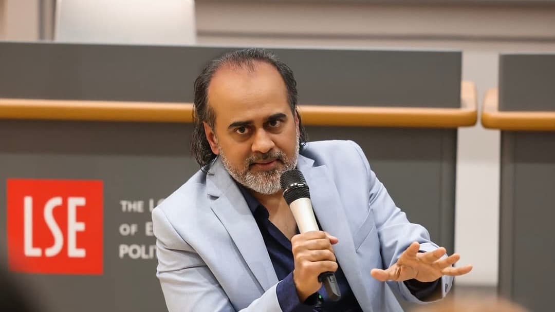 Acharya Prashant at London School of Economics  
