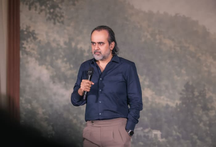 Acharya Prashant