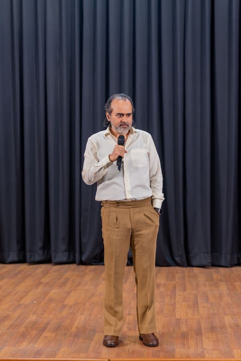Acharya Prashant