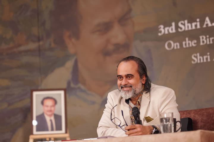 Acharya Prashant