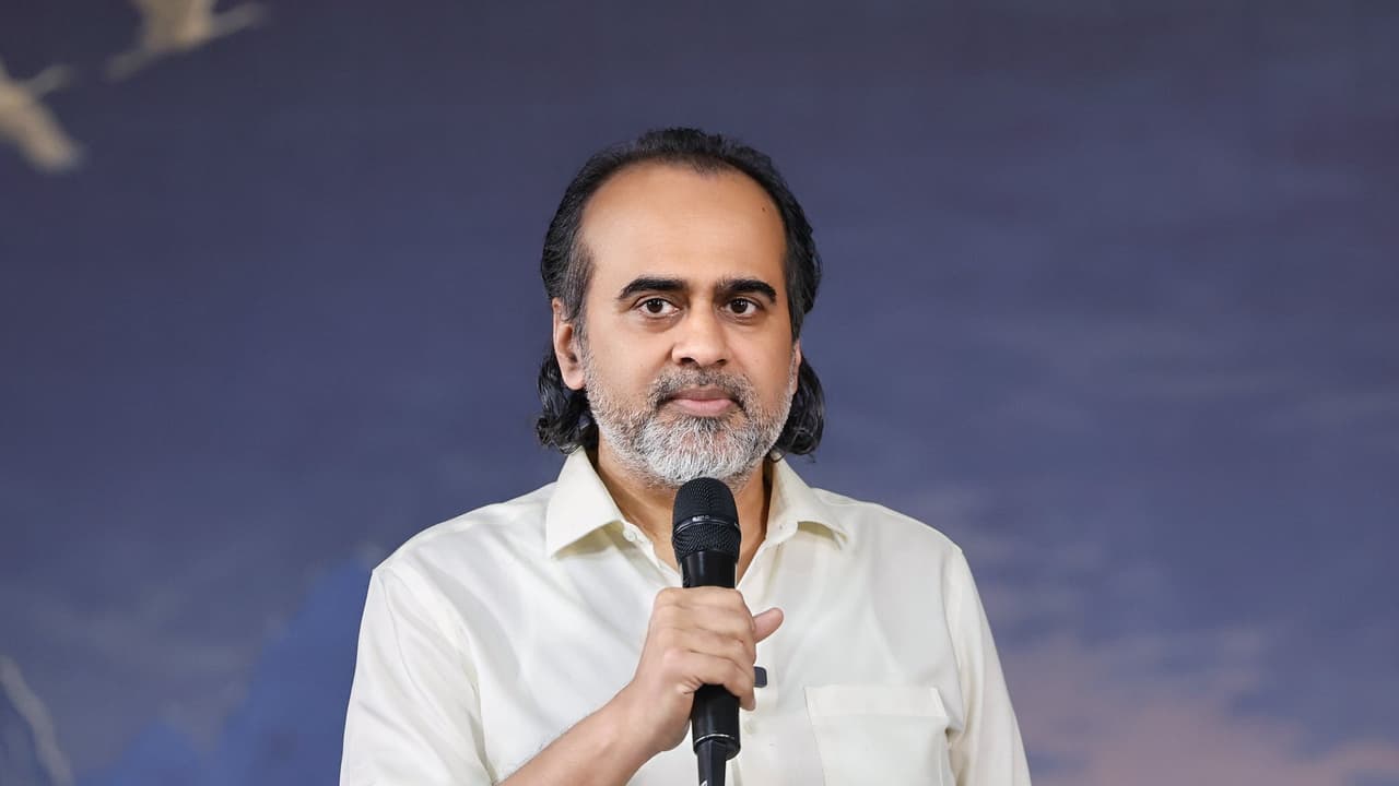 निकटता को पिंजरा न बनने दें
